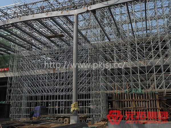 盘扣式脚手架搭建效果图