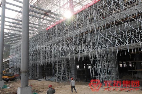 兰州高铁站盘扣式脚手架工程案例