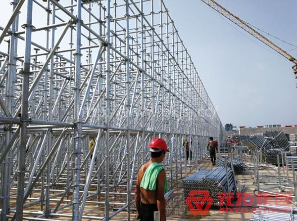 濮阳市政项目盘扣式脚手架应用案例
