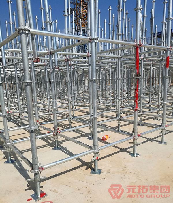 盘扣脚手架搭设现场